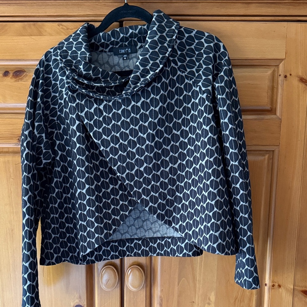 Comfy USA Black and Gray Cowl Neck Sweater